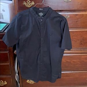 Black Hollister Button up // Muscle Fit